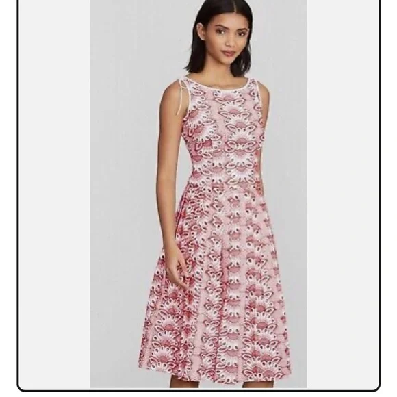 Brooks Brothers Embroidered Red Dress Size 6 Fit And Flare - Picture 8 of 8